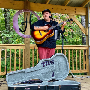 Live Music: Jerry Gibson (folk/roots) - Hocking Hills Winery - Hocking Hills Winery